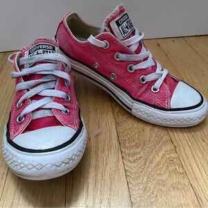 Converse Chuck Taylor All Star Sneakers Girls kids 13 Low-Top Pink Lace Up Shoes